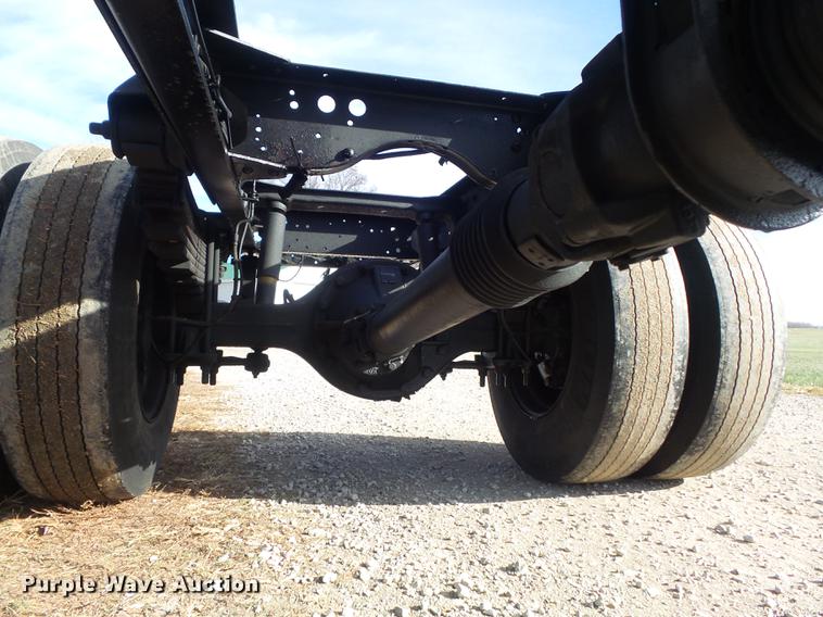 image for item DB6282 2007 Chevrolet C7500 truck cab and chassis