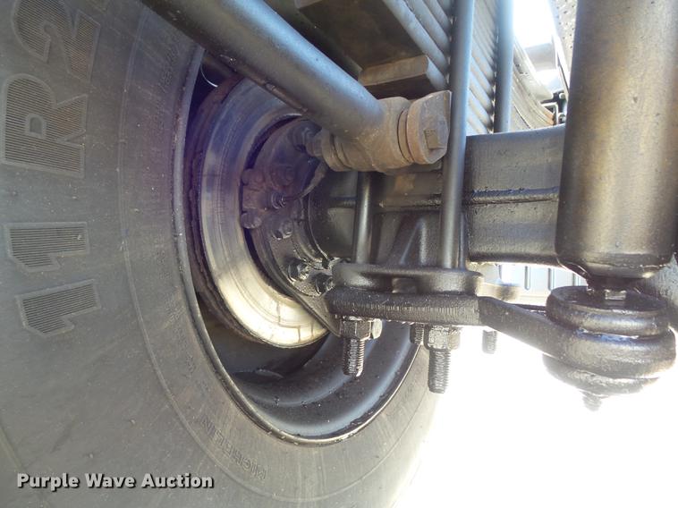 image for item DB6282 2007 Chevrolet C7500 truck cab and chassis