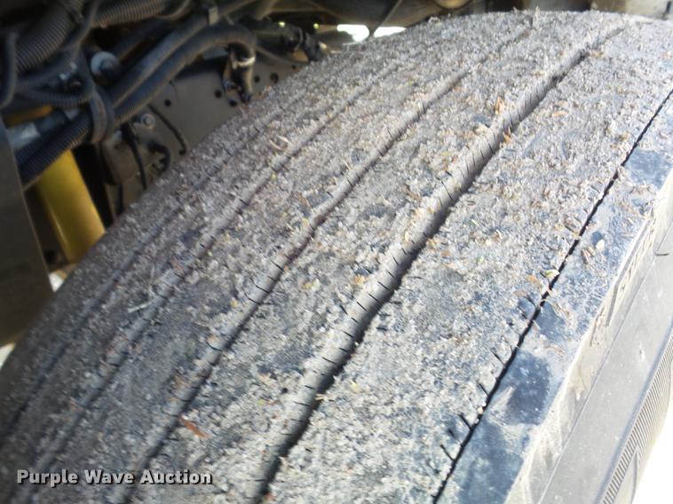 image for item DB6282 2007 Chevrolet C7500 truck cab and chassis