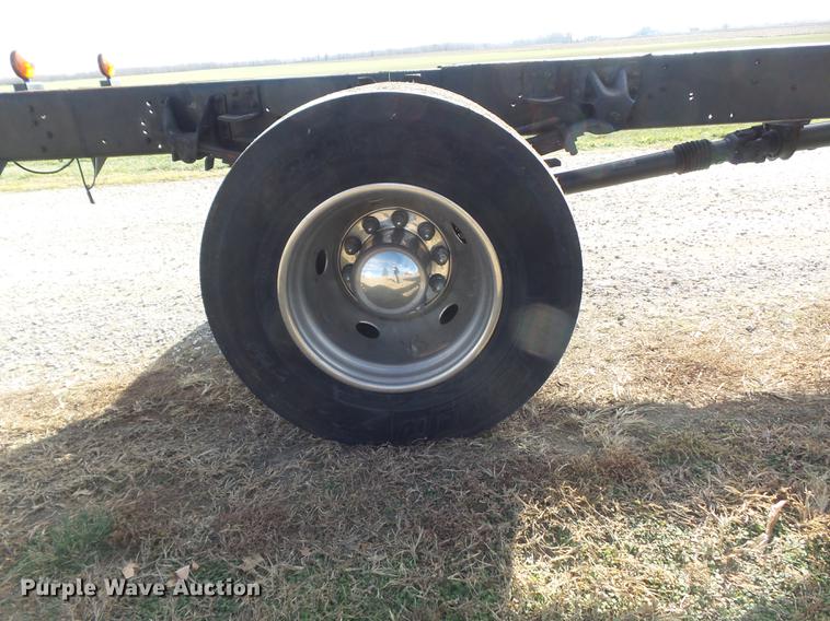 image for item DB6282 2007 Chevrolet C7500 truck cab and chassis