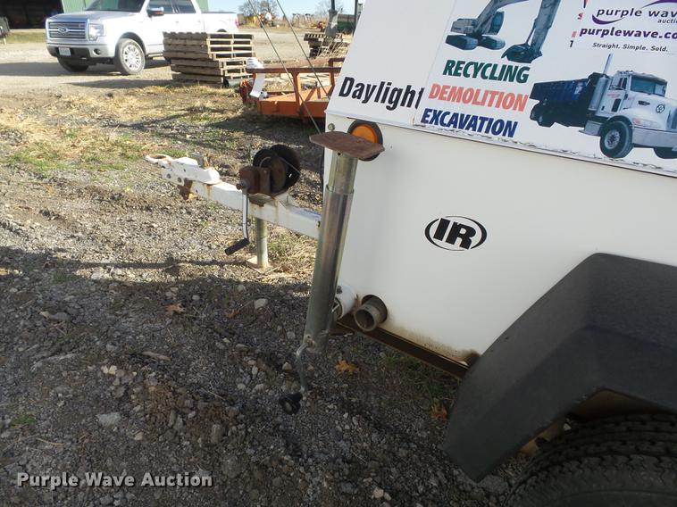 image for item DB6283 2002 Bobcat Daylight light plant