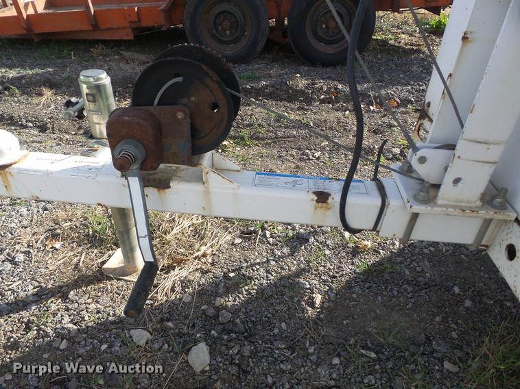 image for item DB6283 2002 Bobcat Daylight light plant