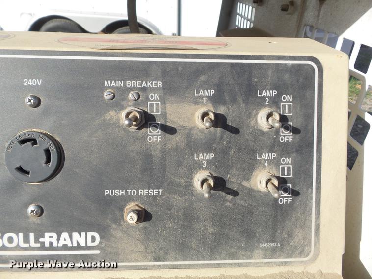 image for item DB6283 2002 Bobcat Daylight light plant