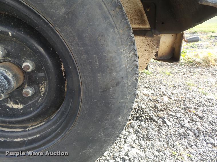 image for item DB6283 2002 Bobcat Daylight light plant