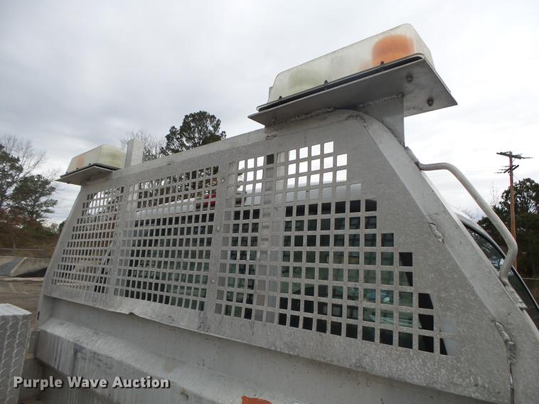 image for item DB7325 2005 Ford F350 Super Duty flatbed pickup truck