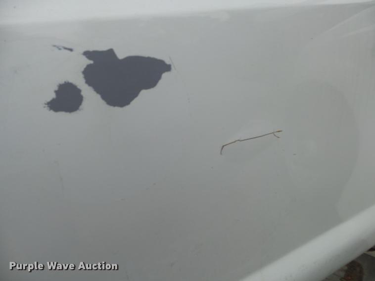 image for item DB7325 2005 Ford F350 Super Duty flatbed pickup truck