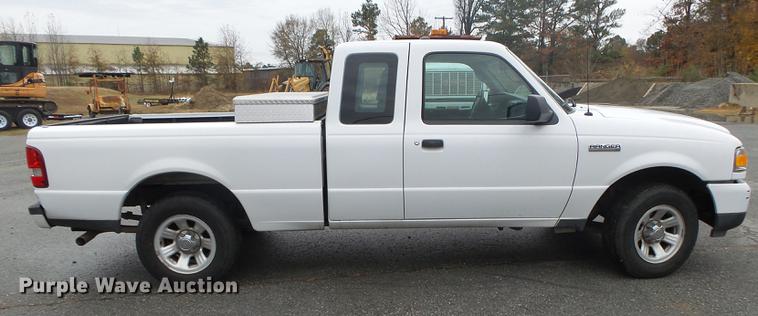 image for item DB7327 2011 Ford Ranger XLT SuperCab pickup truck