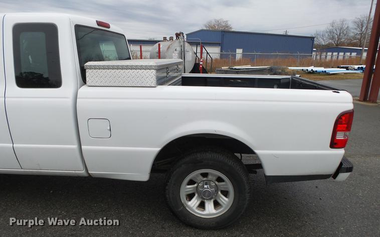 image for item DB7327 2011 Ford Ranger XLT SuperCab pickup truck