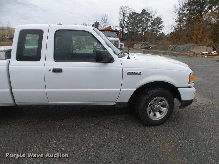 image for item DB7327 2011 Ford Ranger XLT SuperCab pickup truck