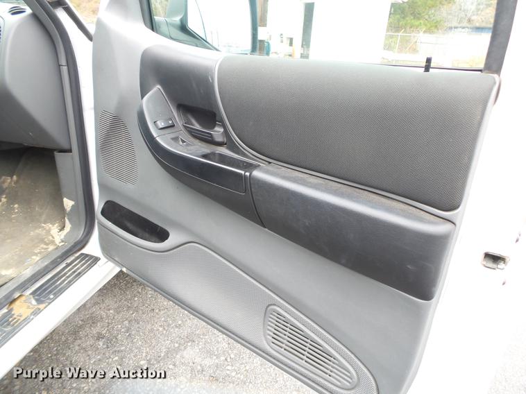 image for item DB7327 2011 Ford Ranger XLT SuperCab pickup truck