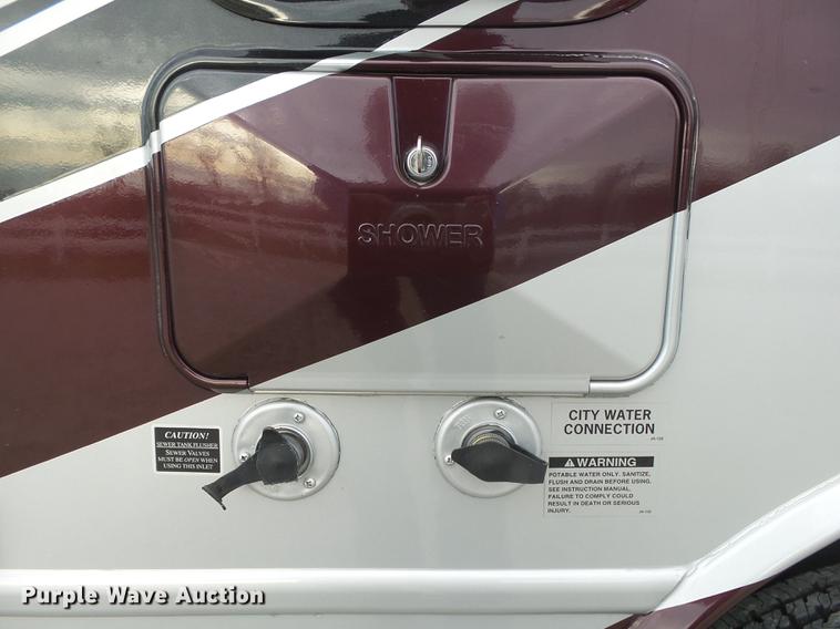 image for item DB7331 2009 Ford Econoline E450 Jayco Melbourne RV