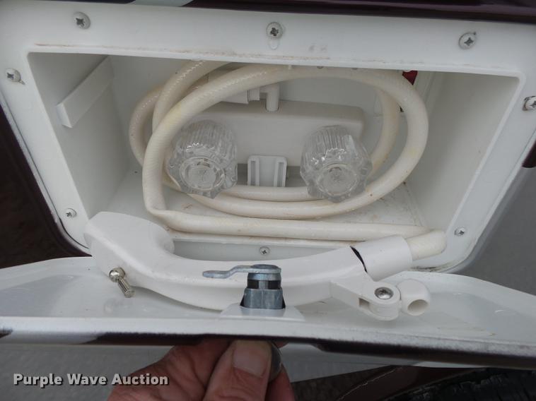 image for item DB7331 2009 Ford Econoline E450 Jayco Melbourne RV