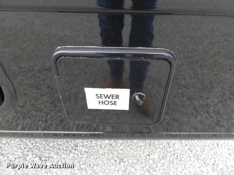 image for item DB7331 2009 Ford Econoline E450 Jayco Melbourne RV