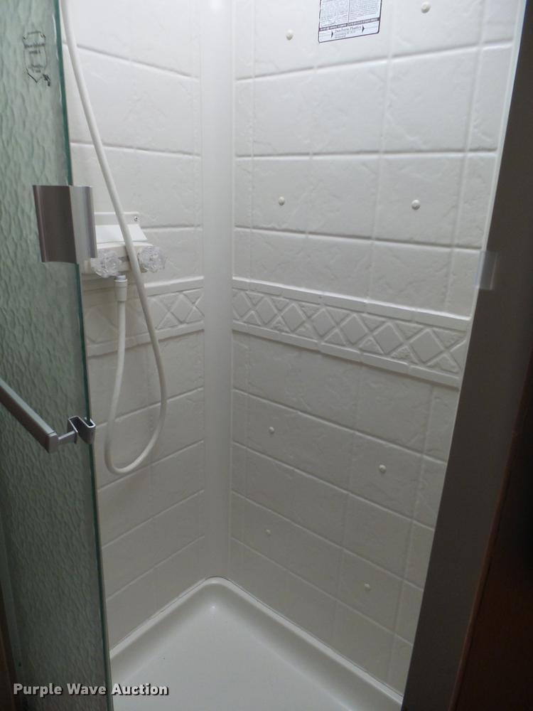 image for item DB7331 2009 Ford Econoline E450 Jayco Melbourne RV