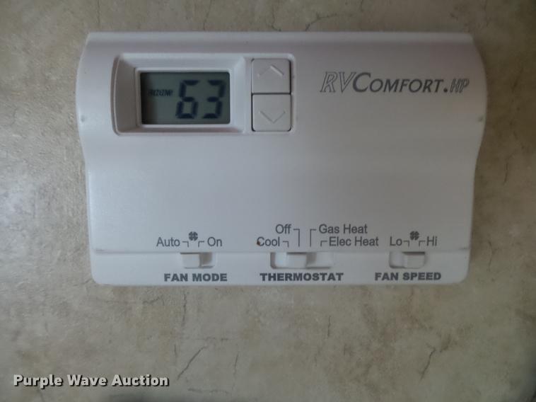 image for item DB7331 2009 Ford Econoline E450 Jayco Melbourne RV