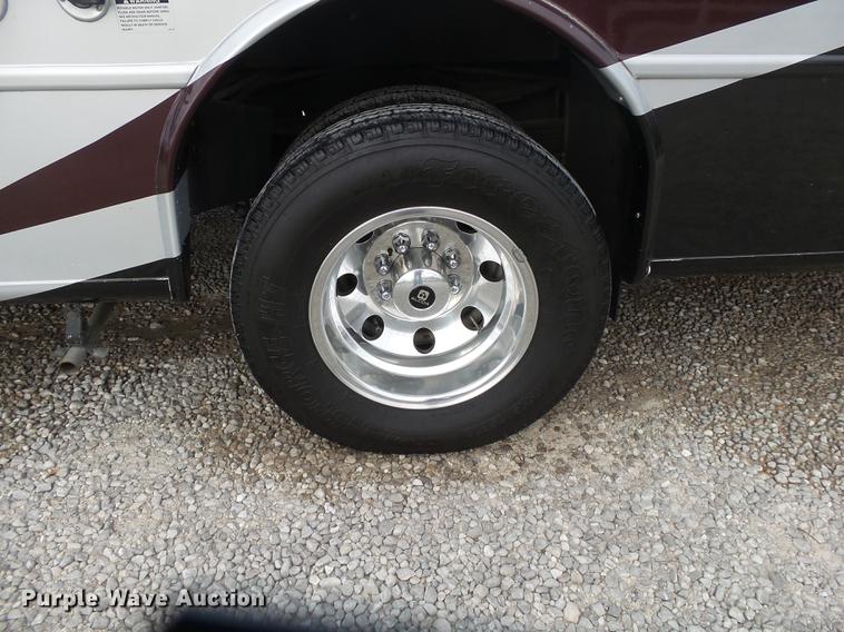 image for item DB7331 2009 Ford Econoline E450 Jayco Melbourne RV