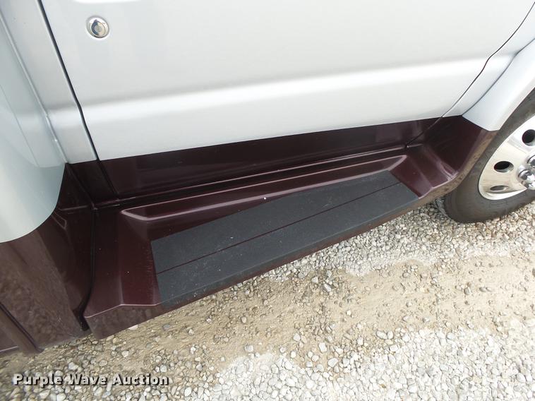 image for item DB7331 2009 Ford Econoline E450 Jayco Melbourne RV