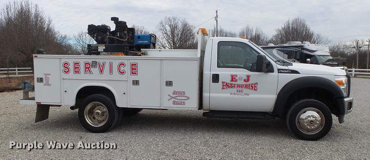 image for item DB7332 2011 Ford F550 service truck