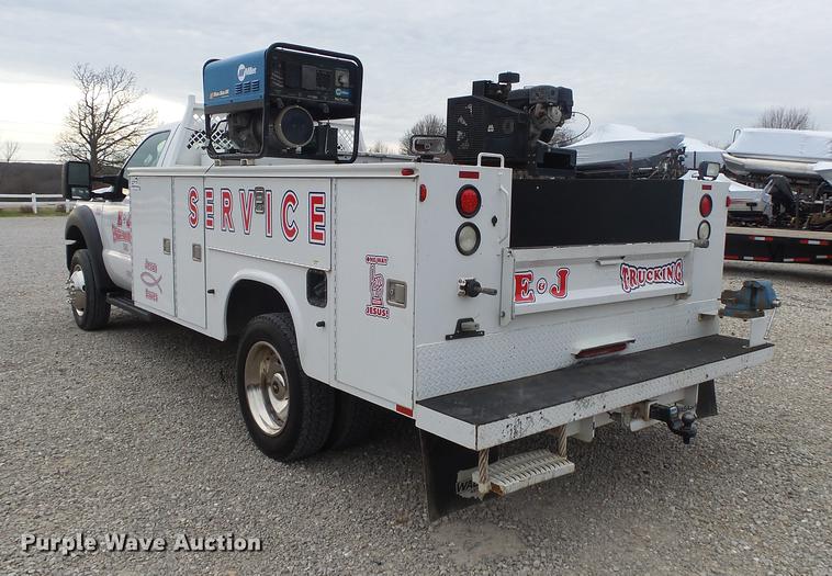 image for item DB7332 2011 Ford F550 service truck