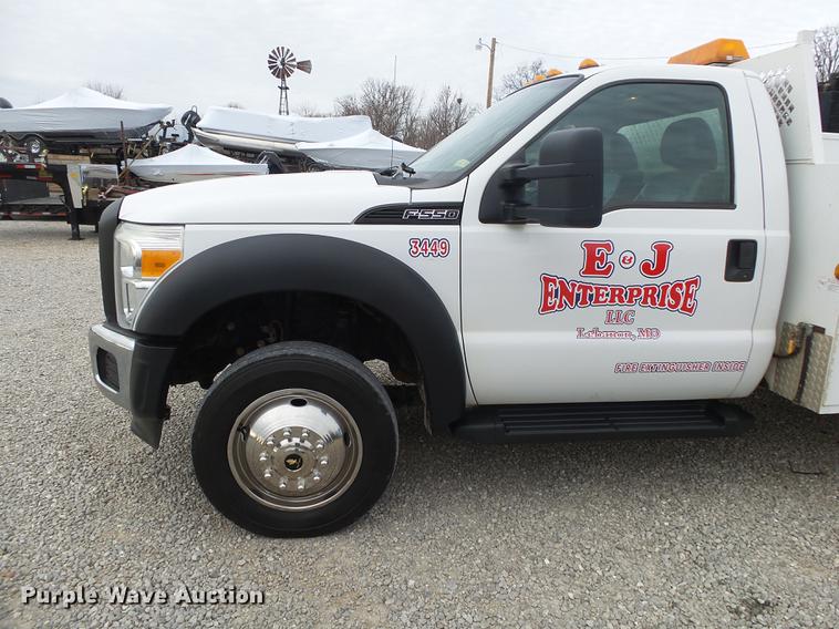 image for item DB7332 2011 Ford F550 service truck