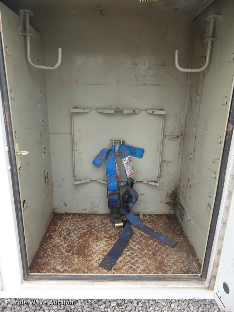 image for item DB7332 2011 Ford F550 service truck