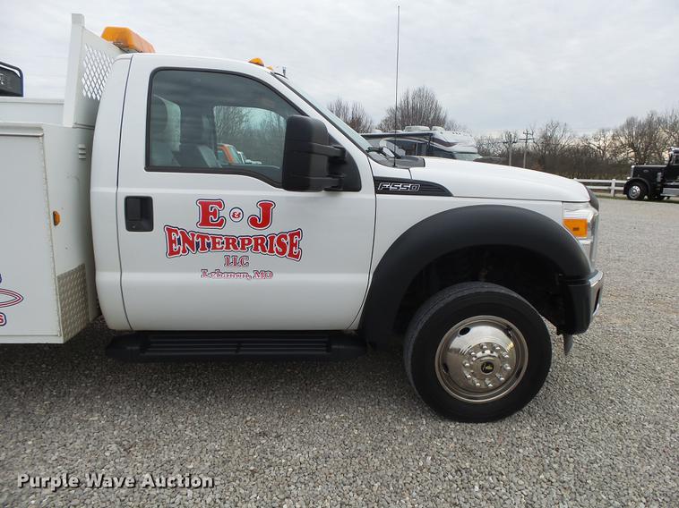 image for item DB7332 2011 Ford F550 service truck