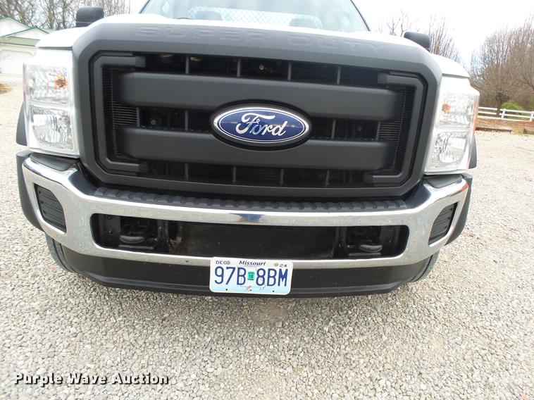 image for item DB7332 2011 Ford F550 service truck