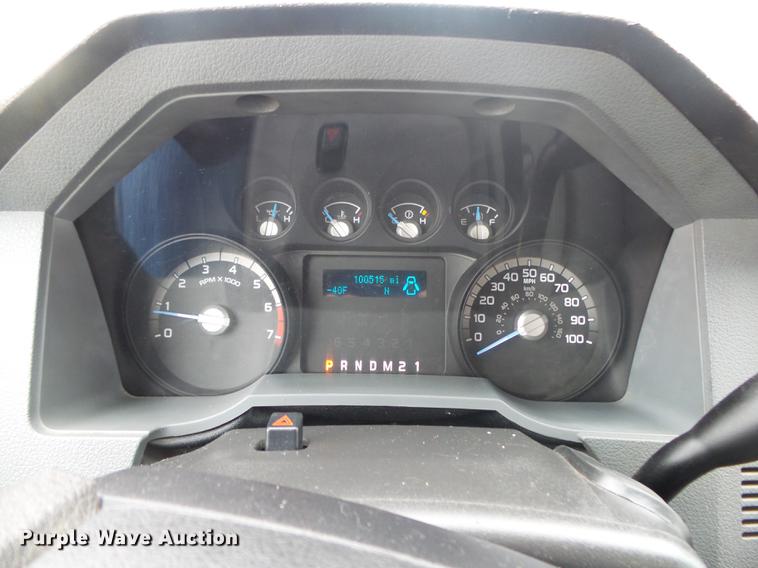 image for item DB7332 2011 Ford F550 service truck