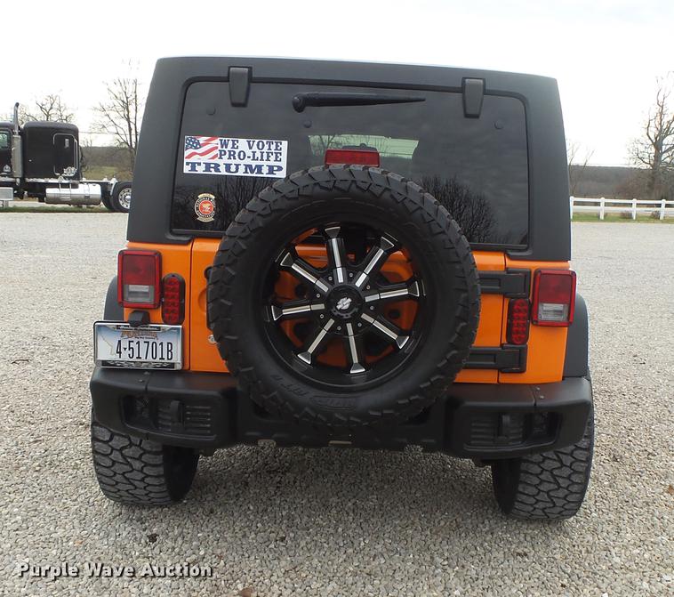 image for item DB7333 2012 Jeep Wrangler Sport SUV