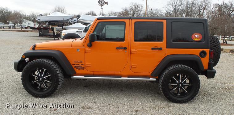 image for item DB7333 2012 Jeep Wrangler Sport SUV