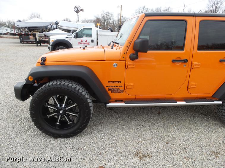 image for item DB7333 2012 Jeep Wrangler Sport SUV