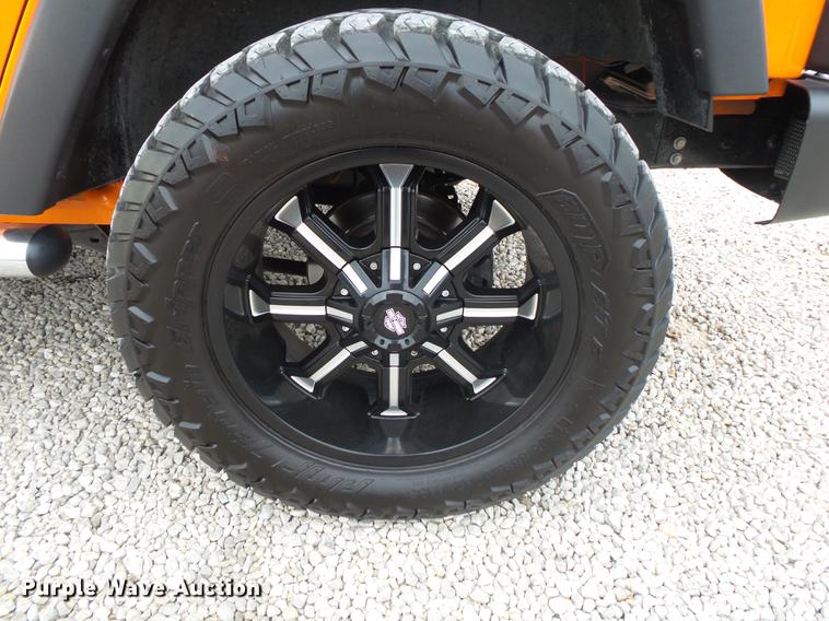 image for item DB7333 2012 Jeep Wrangler Sport SUV