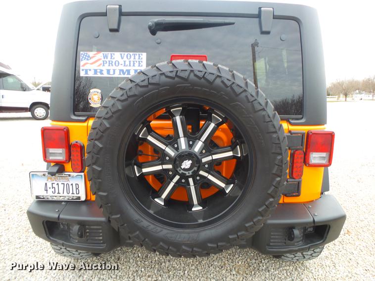 image for item DB7333 2012 Jeep Wrangler Sport SUV