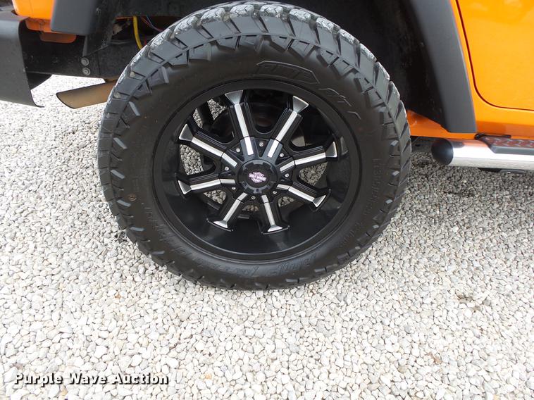 image for item DB7333 2012 Jeep Wrangler Sport SUV