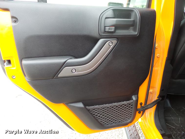 image for item DB7333 2012 Jeep Wrangler Sport SUV