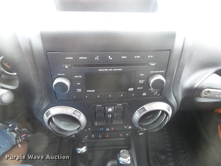 image for item DB7333 2012 Jeep Wrangler Sport SUV