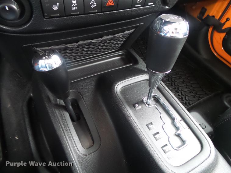 image for item DB7333 2012 Jeep Wrangler Sport SUV