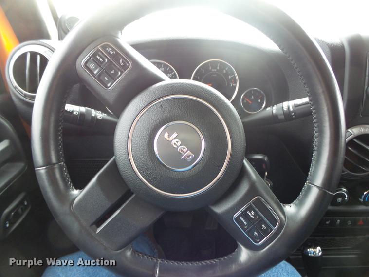 image for item DB7333 2012 Jeep Wrangler Sport SUV