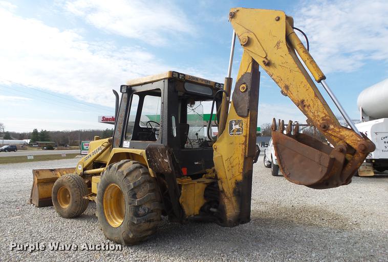 image for item DB7334 1986 John Deere 410C backhoe