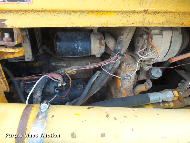 image for item DB7334 1986 John Deere 410C backhoe