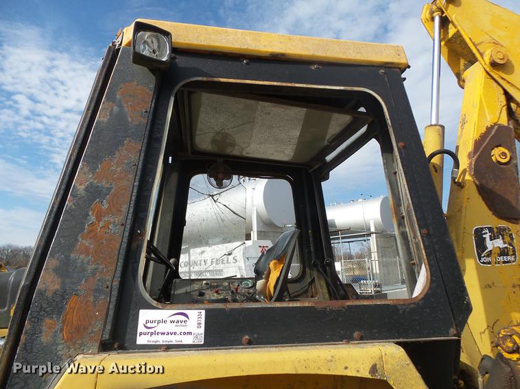 image for item DB7334 1986 John Deere 410C backhoe