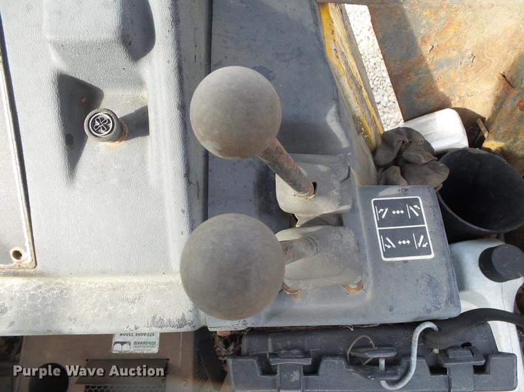 image for item DB7334 1986 John Deere 410C backhoe