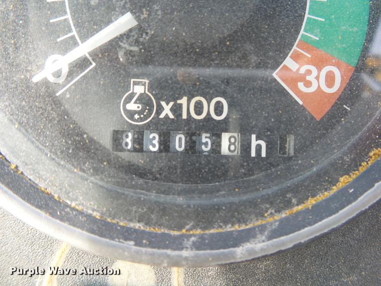 image for item DB7334 1986 John Deere 410C backhoe