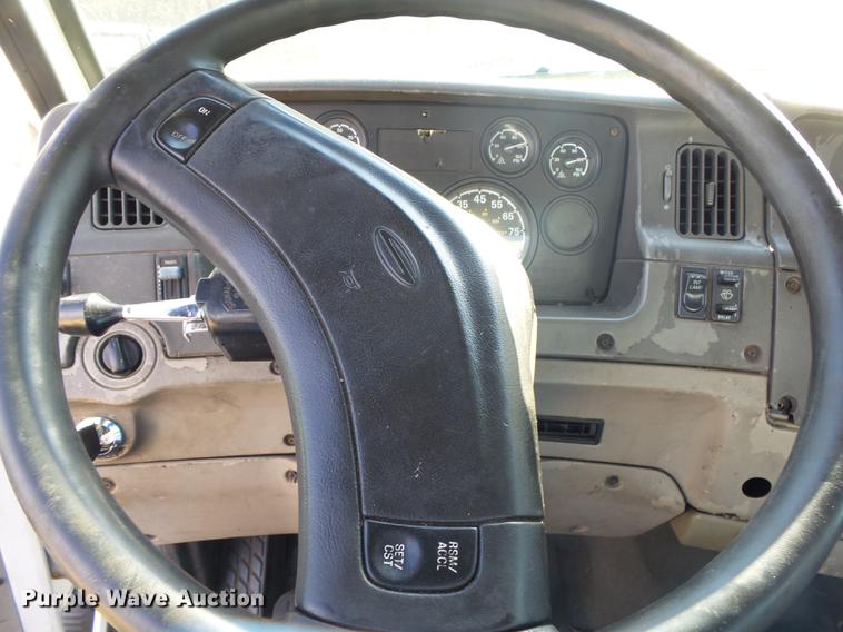 image for item DB7335 2004 Sterling 9500 semi truck