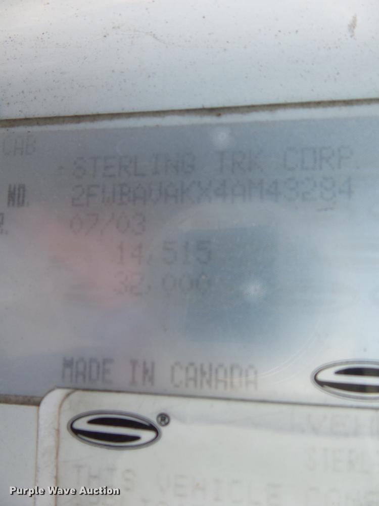 image for item DB7335 2004 Sterling 9500 semi truck