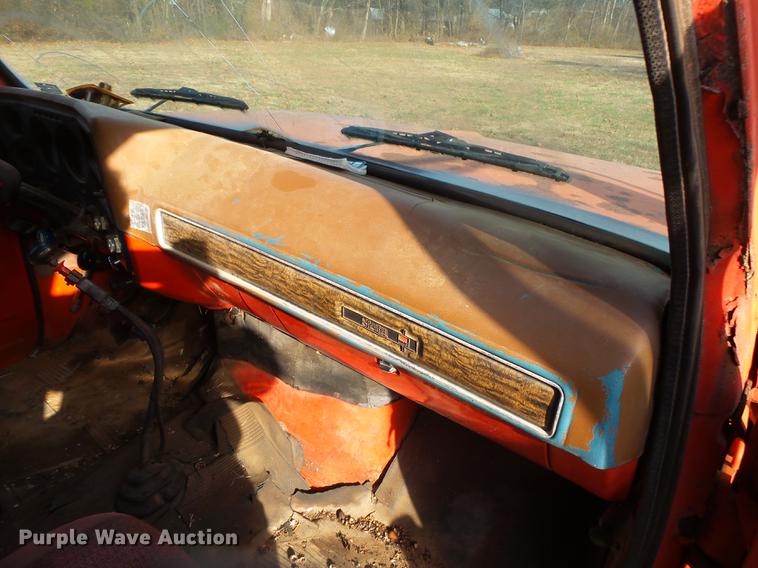 image for item DB7336 1976 GMC 6500 dump truck