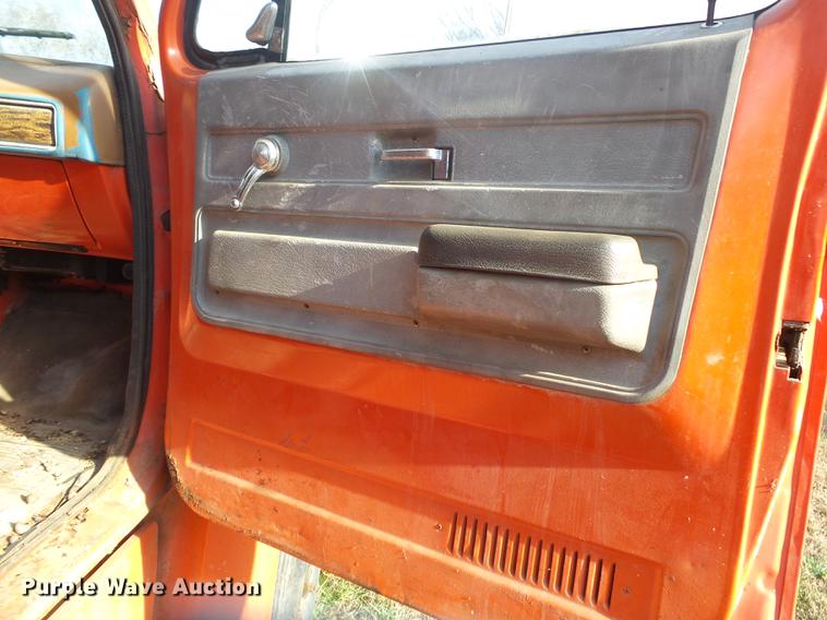 image for item DB7336 1976 GMC 6500 dump truck