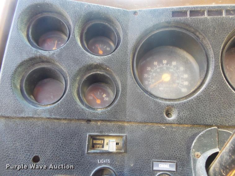 image for item DB7336 1976 GMC 6500 dump truck