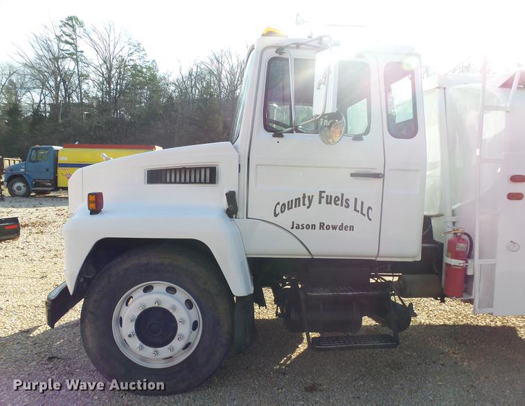 image for item DB7337 1993 Mack CS300P Midliner fuel truck