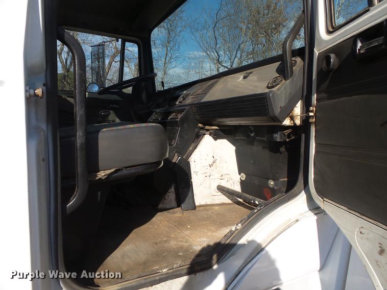 image for item DB7337 1993 Mack CS300P Midliner fuel truck